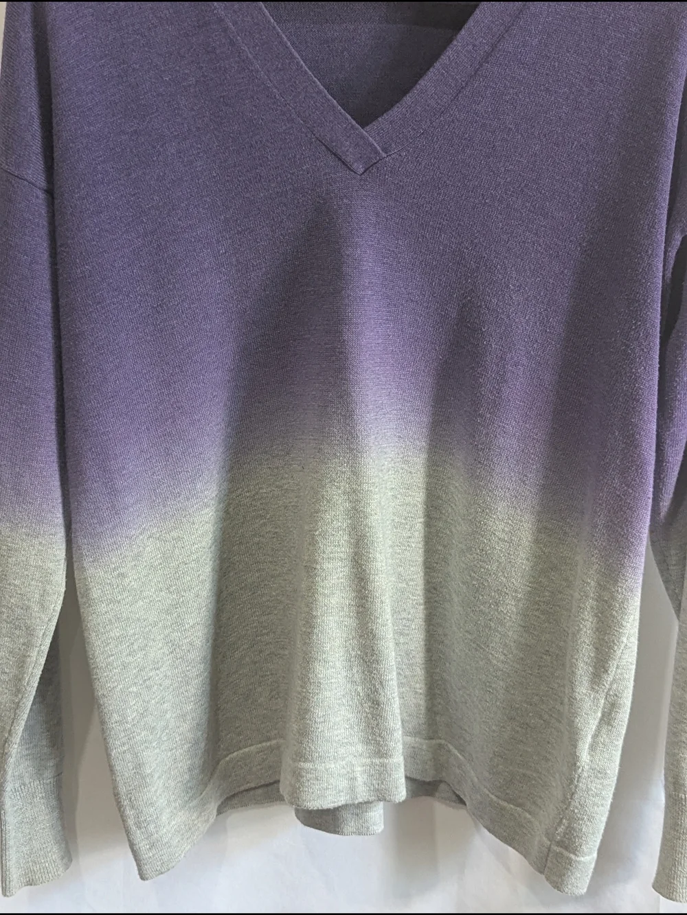 Chaps Ombre V Neck Sweater Purple Gray Knit Pullover Women's Large Soft